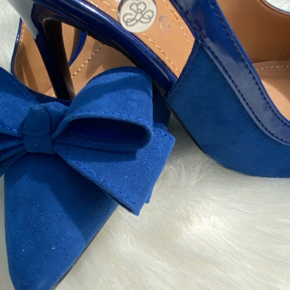 J.Renee Blue Heels - Picture 2 of 6